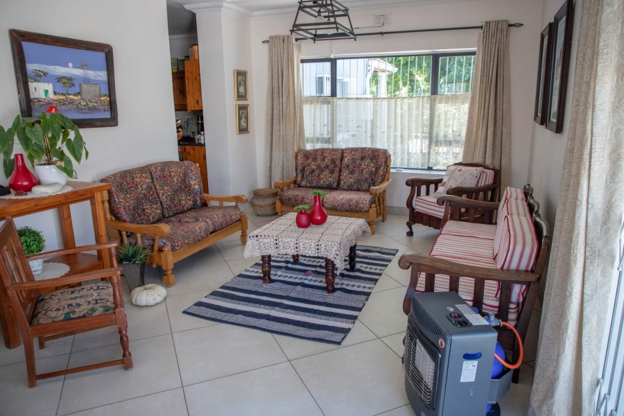 3 Bedroom Property for Sale in Heilbron Free State
